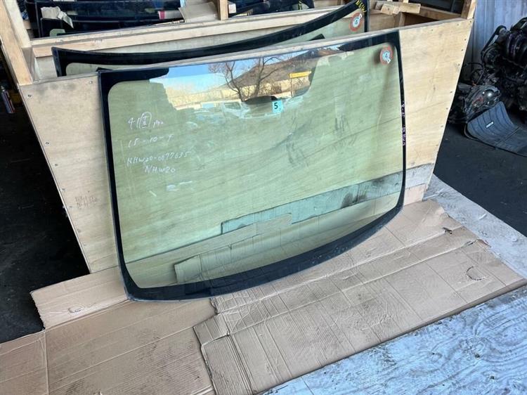 Лобовое стекло Тойота Приус в Томске 236521