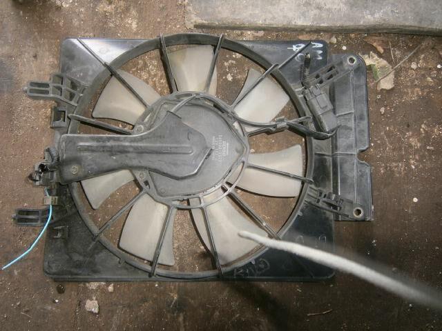 Диффузор радиатора Хонда СРВ в Томске 24032