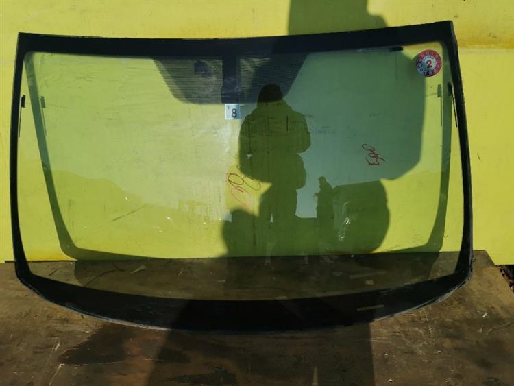 Лобовое стекло Тойота РАВ 4 в Томске 37216
