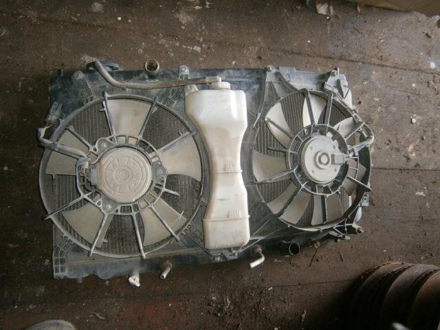 Диффузор радиатора Хонда Джаз в Томске 5562